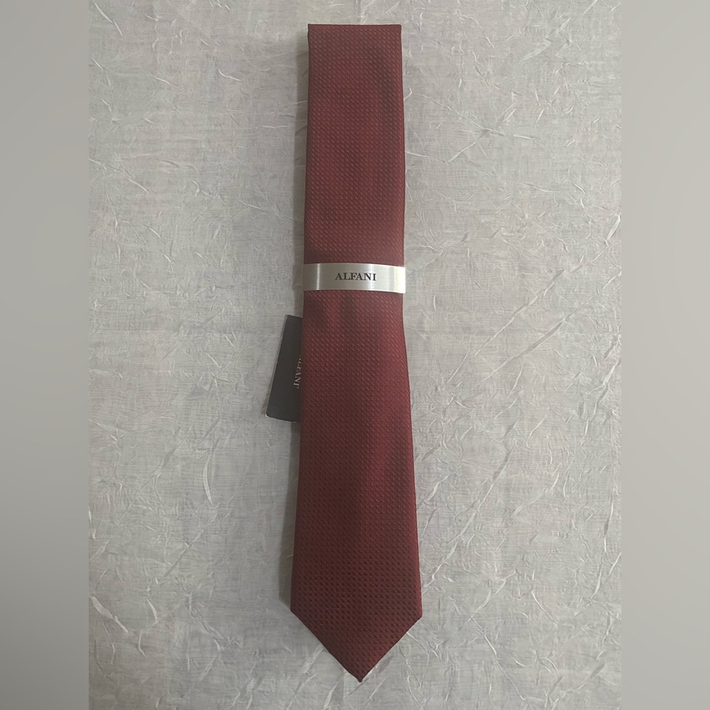 Alfani Elloree Solid Burgundy Tie